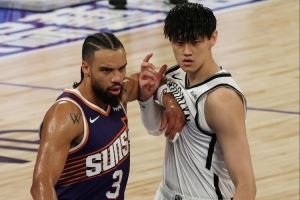 媒体人：曾凡博想争取NBA机会 未来两年要下决心在发展联盟闯一闯图片